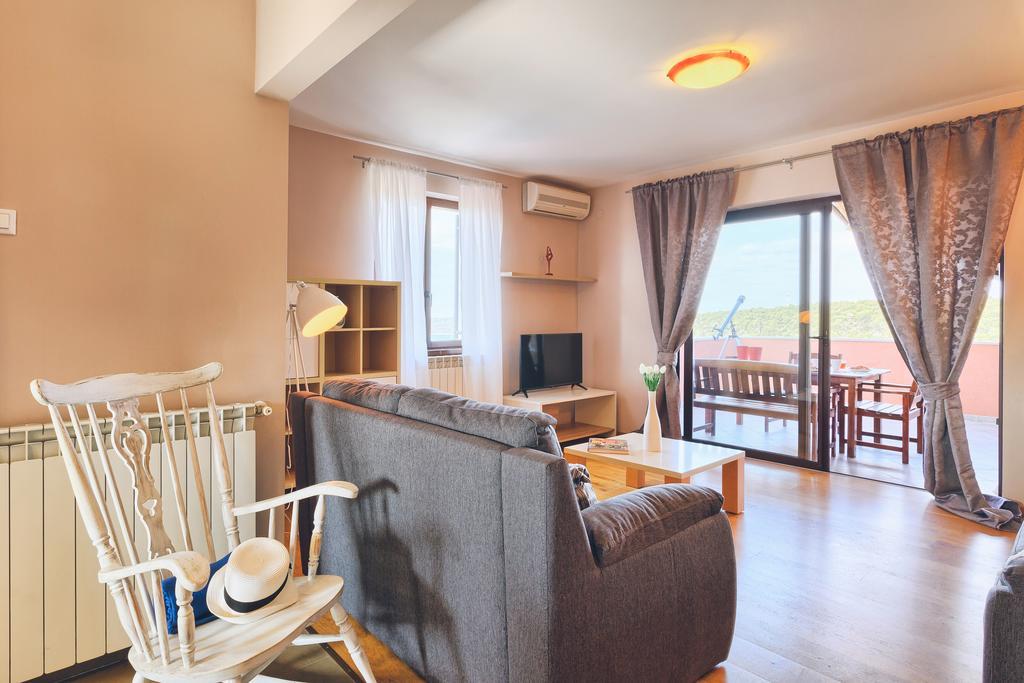 Ferienwohnung DEA Vista amazing sunsets Banjole Exterior foto