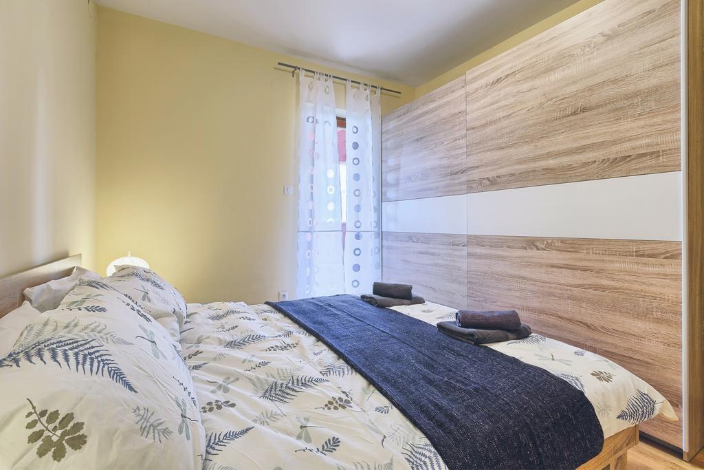Ferienwohnung DEA Vista amazing sunsets Banjole Exterior foto